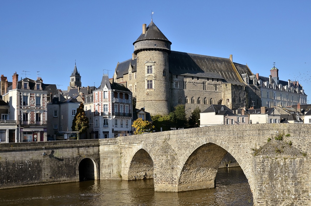 Location maison Châteauneuf-sur-Sarthe