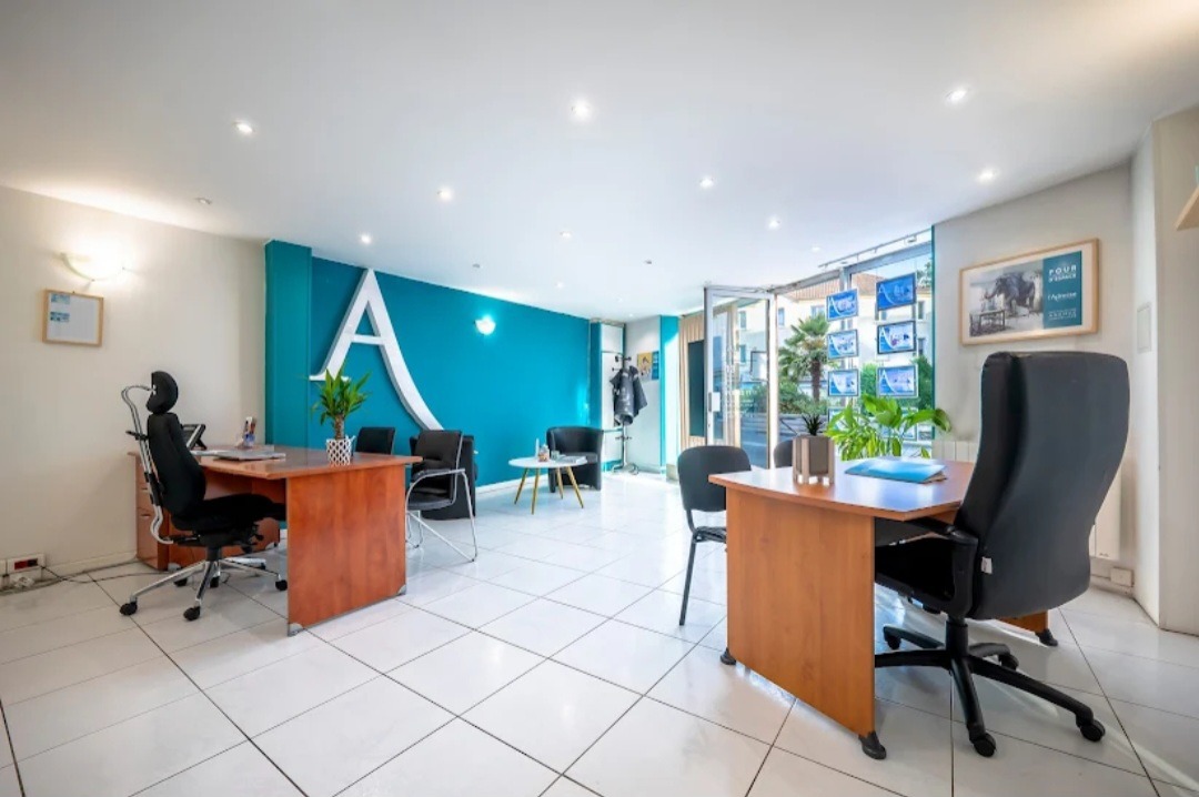 Logo de l'agence Agence immobilière l'Adresse Limeil-Brévannes