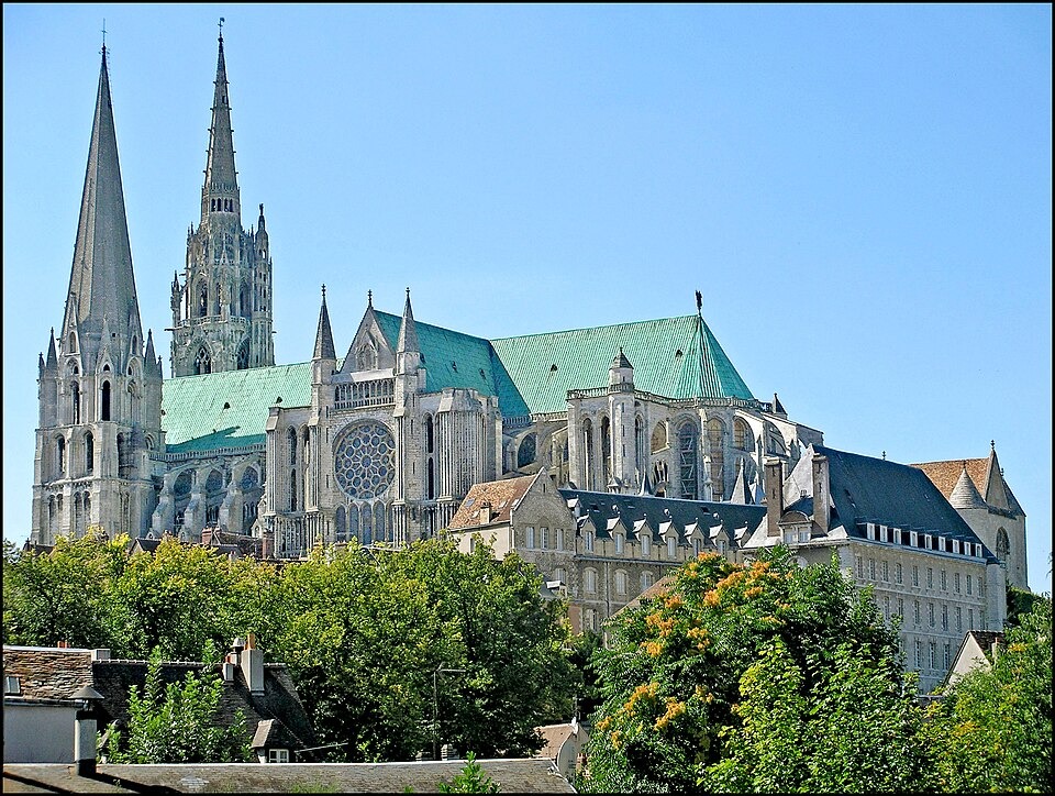 Combien vaut ma maison à Chartres ? Les critères qui font le prix
